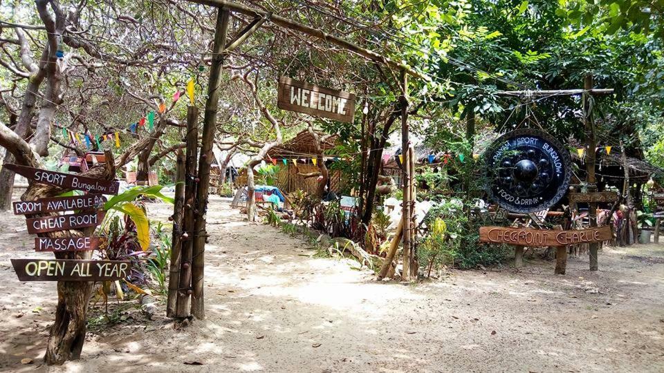 Chalee Tropicana Bungalow Koh Phayam Luaran gambar